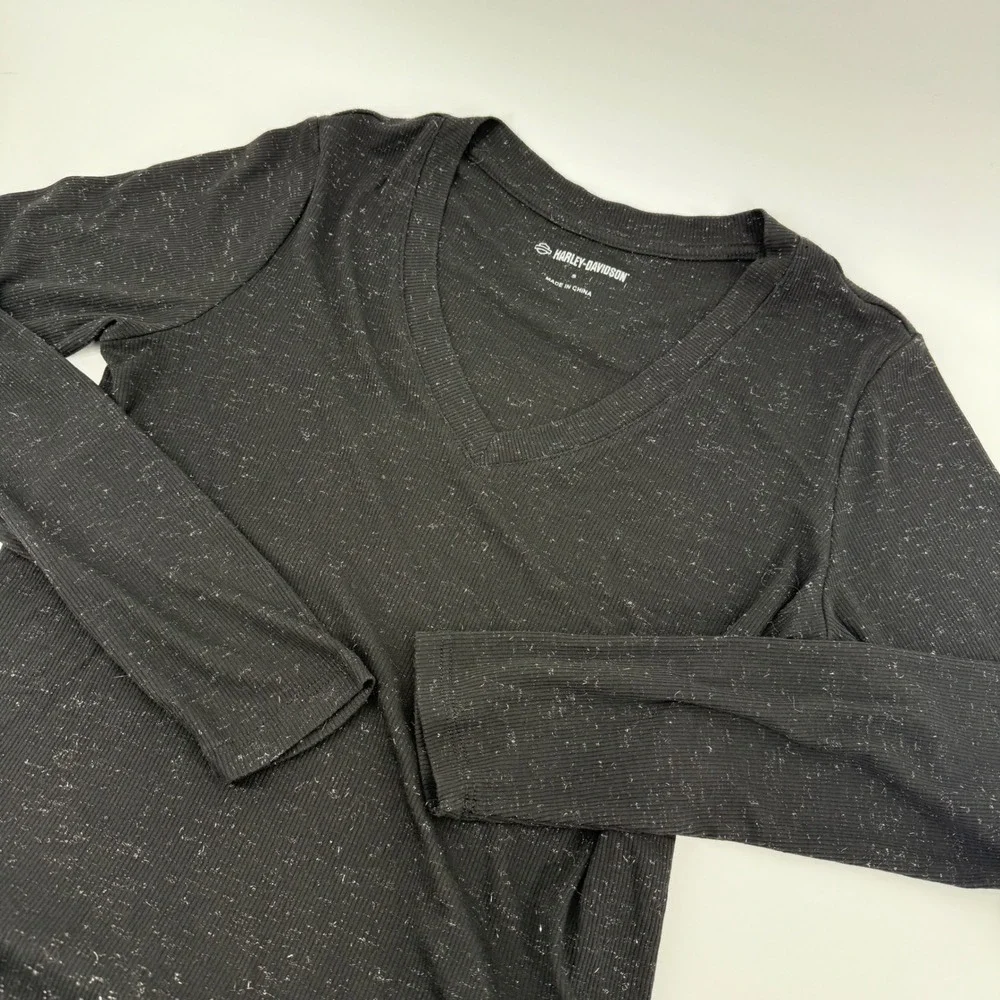 Harley-Davidson Womens Black Ribbed V-Neck Long Sleeve Top 96461-23VW Small - Picture 1 of 10